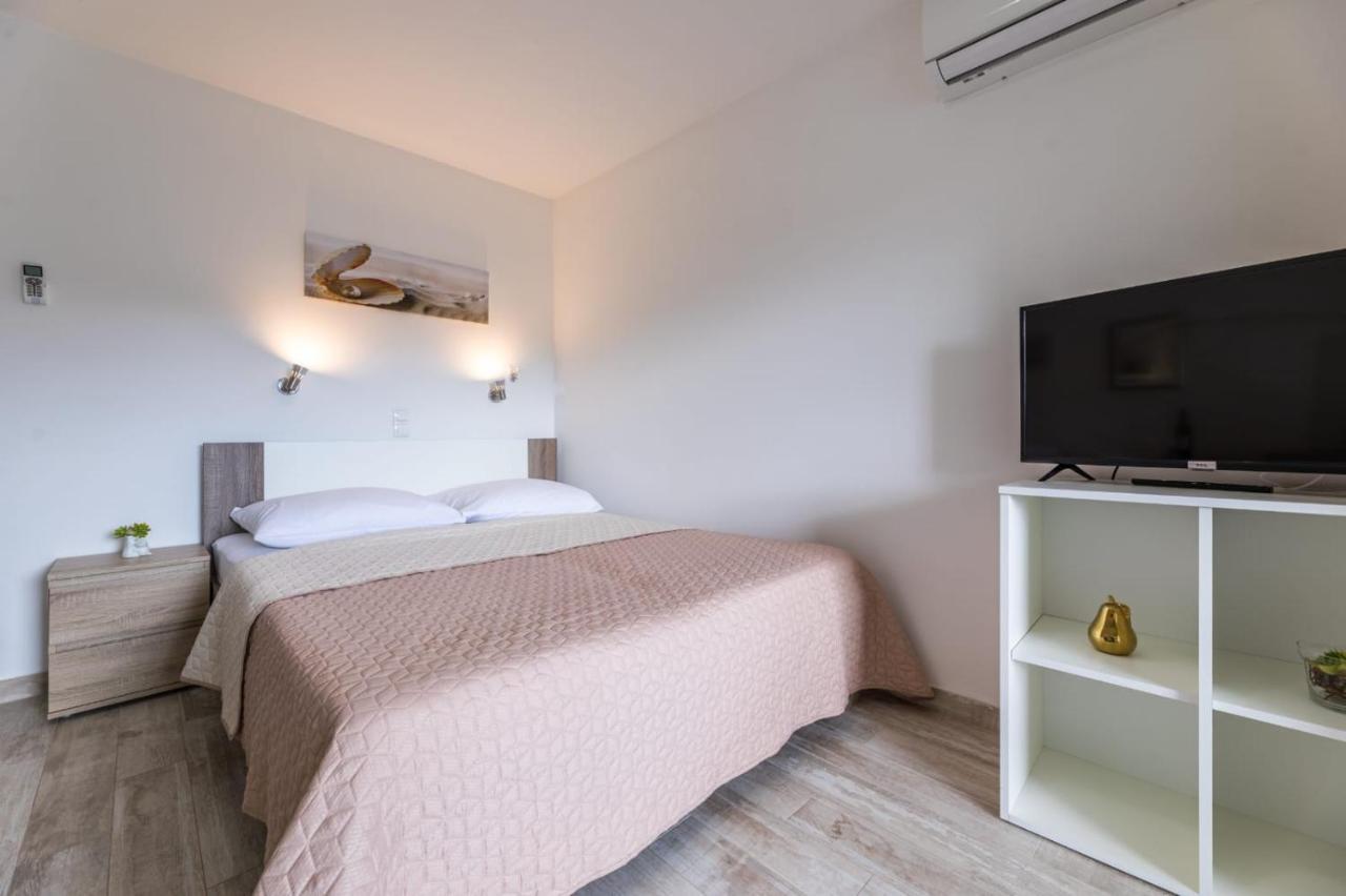 Apartments Augustinovic Baška Kültér fotó