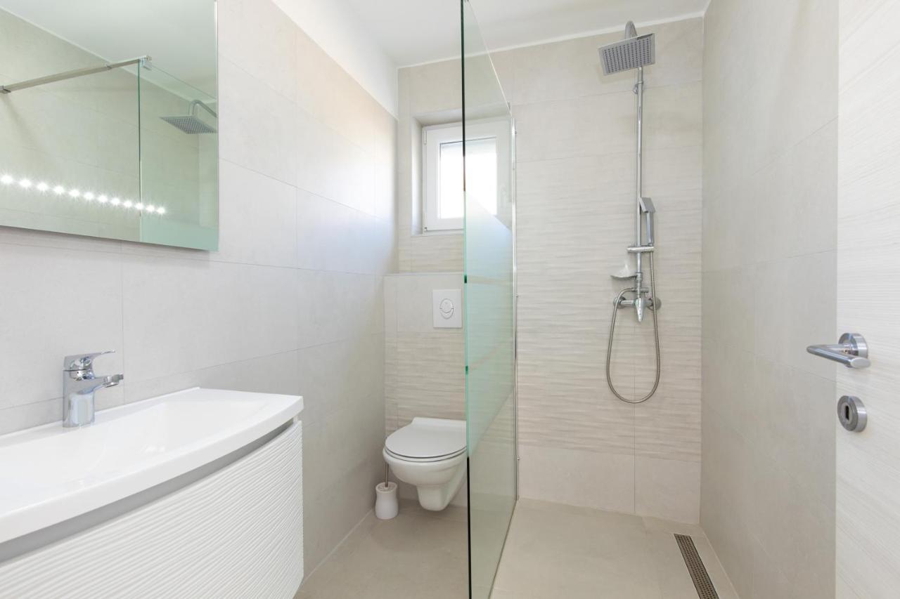 Apartments Augustinovic Baška Kültér fotó