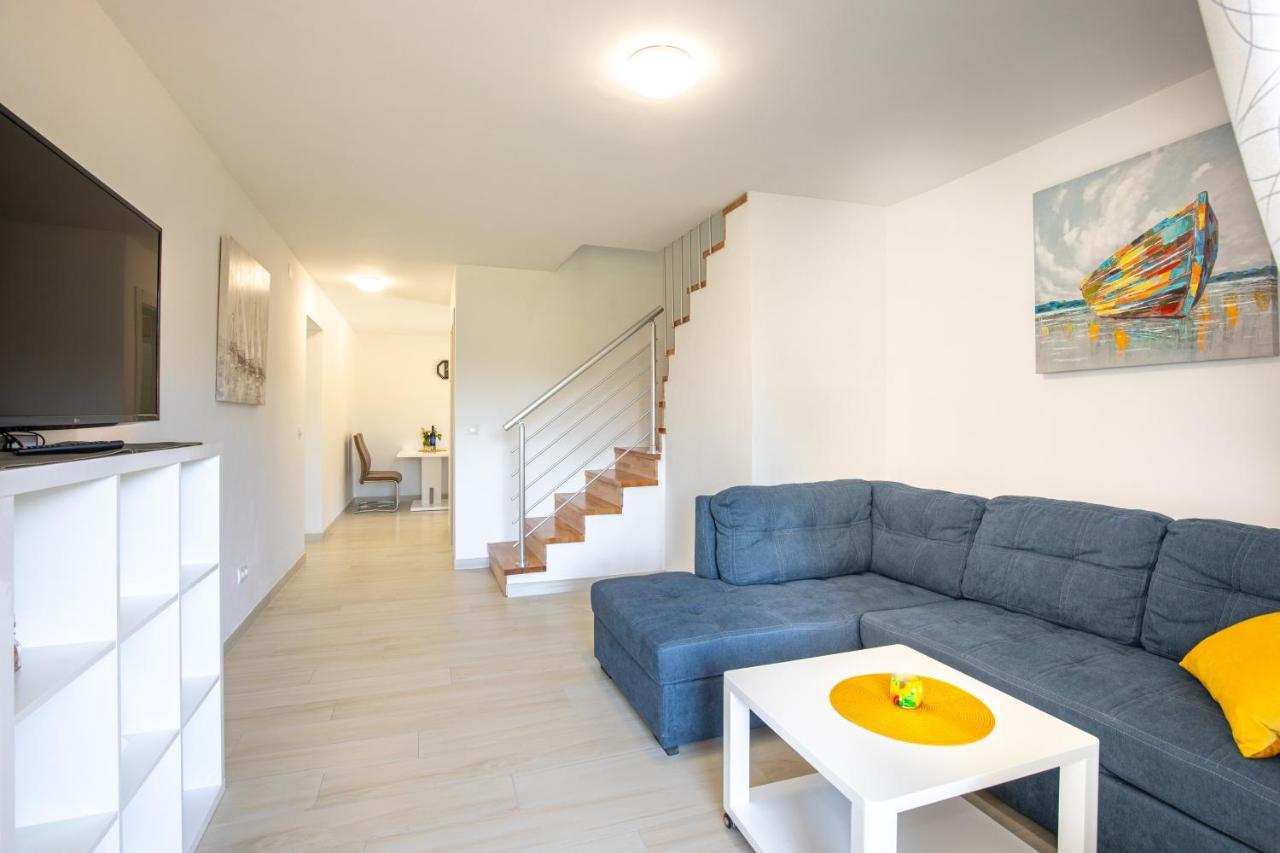 Apartments Augustinovic Baška Kültér fotó