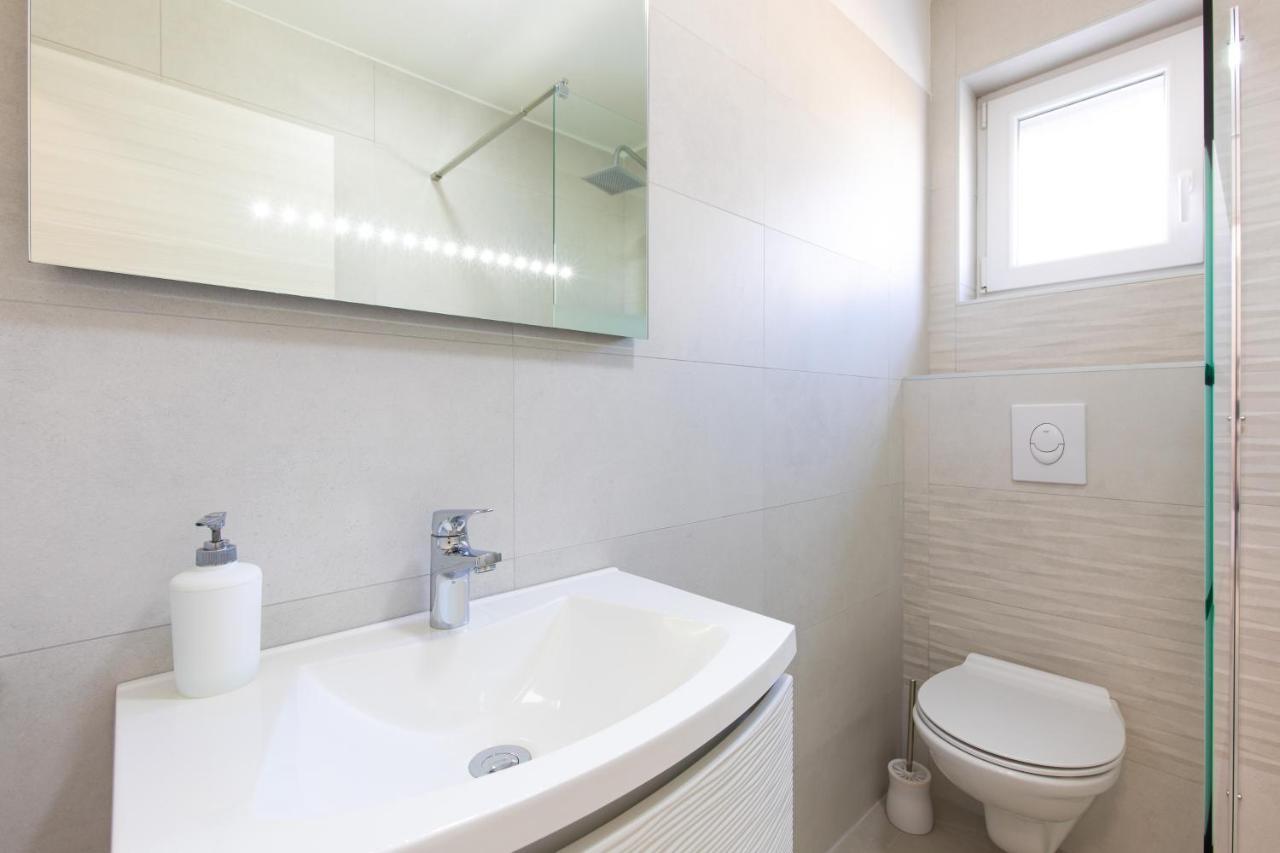 Apartments Augustinovic Baška Kültér fotó