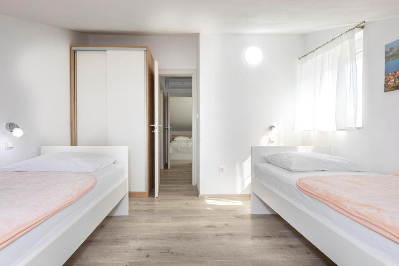 Apartments Augustinovic Baška Kültér fotó